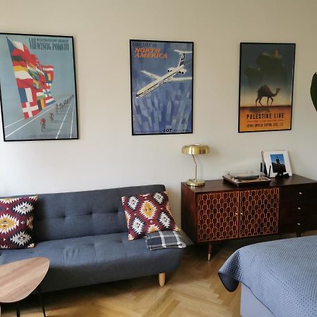 Apartament Podoficerski Z Sauna-Fvat, Parking ปูวาวือ ภายนอก รูปภาพ