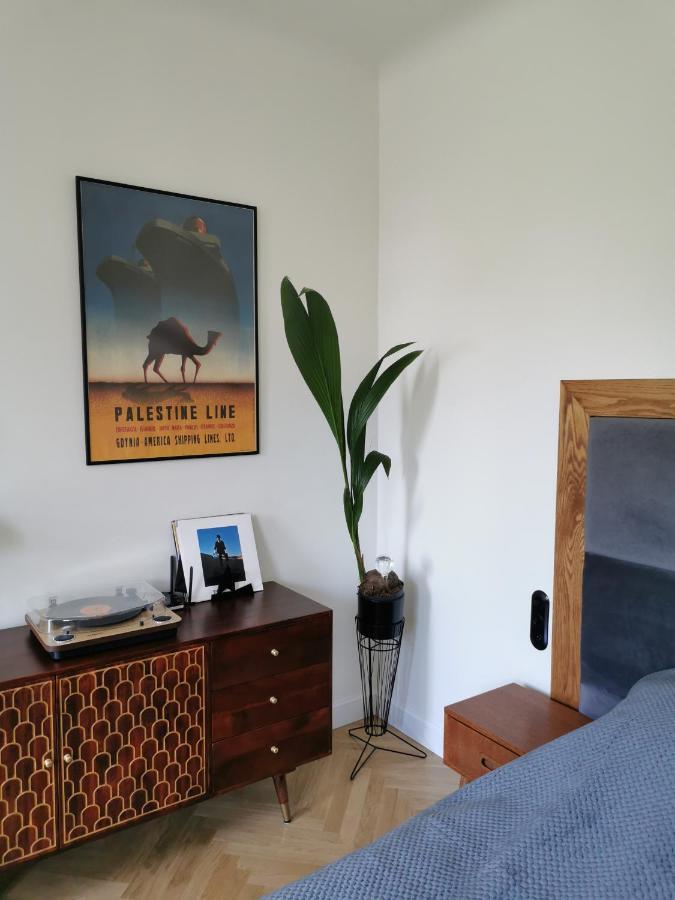 Apartament Podoficerski Z Sauna-Fvat, Parking ปูวาวือ ภายนอก รูปภาพ