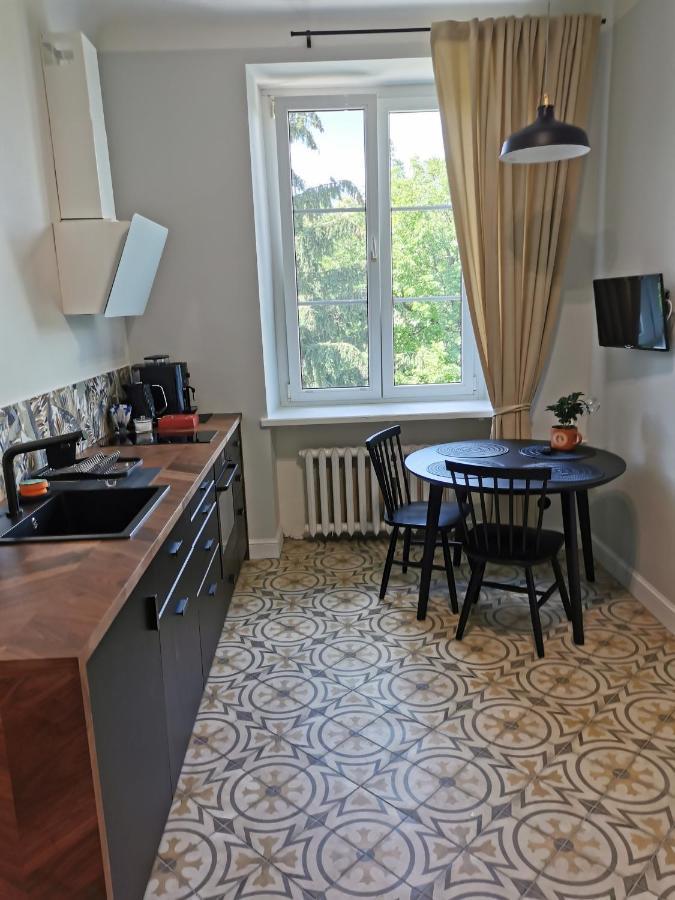 Apartament Podoficerski Z Sauna-Fvat, Parking ปูวาวือ ภายนอก รูปภาพ